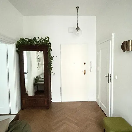 Targowa, Praga - Polnoc, Pge Narodowy